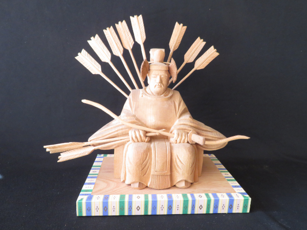 随神（ズイジン）・30×25×30・楠・380,000円(税込)・在庫あり